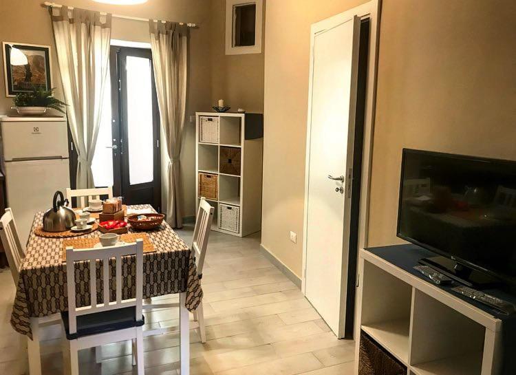 Bed and Breakfast Da Zio Toto Шилла Экстерьер фото