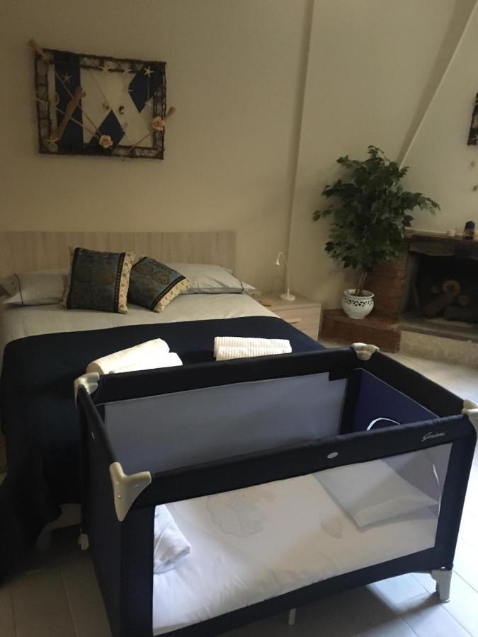 Bed and Breakfast Da Zio Toto Шилла Экстерьер фото
